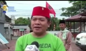 Ketua DPRD Minut Denny Kamlon Lolong, S.Sos