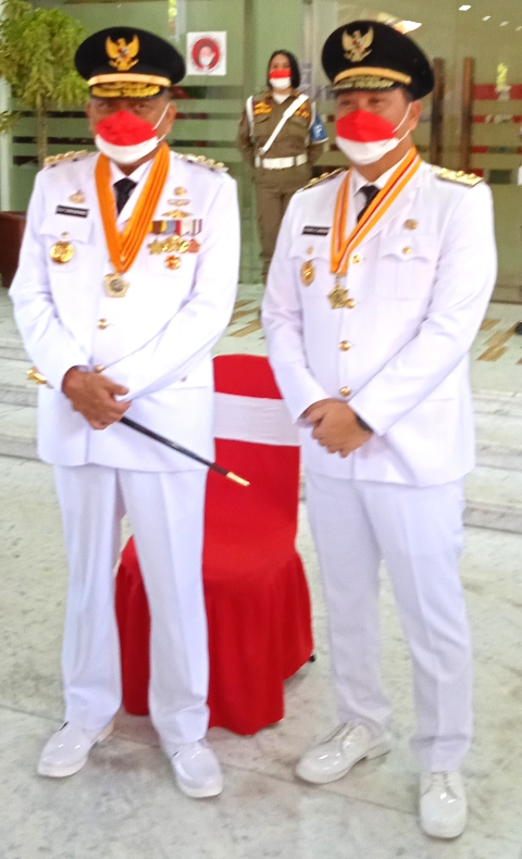 Sulut Pulih, Sulut Bangkit; Gubernur Olly Dondokambey SE dan Wakil Gubernur Drs Steven OE Kandouw (ODSK) di HUT ke -77 Kemerdekaan RI, Rabu (17/08/2022).