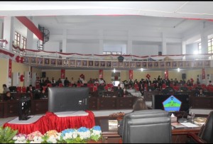 Suasana rapat Paripurna DPRD Minut mendengarkan Pidato Kenegaraan dalam rangka Peringatan